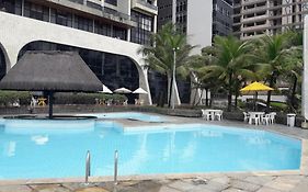 Flat frente para o mar em piedade